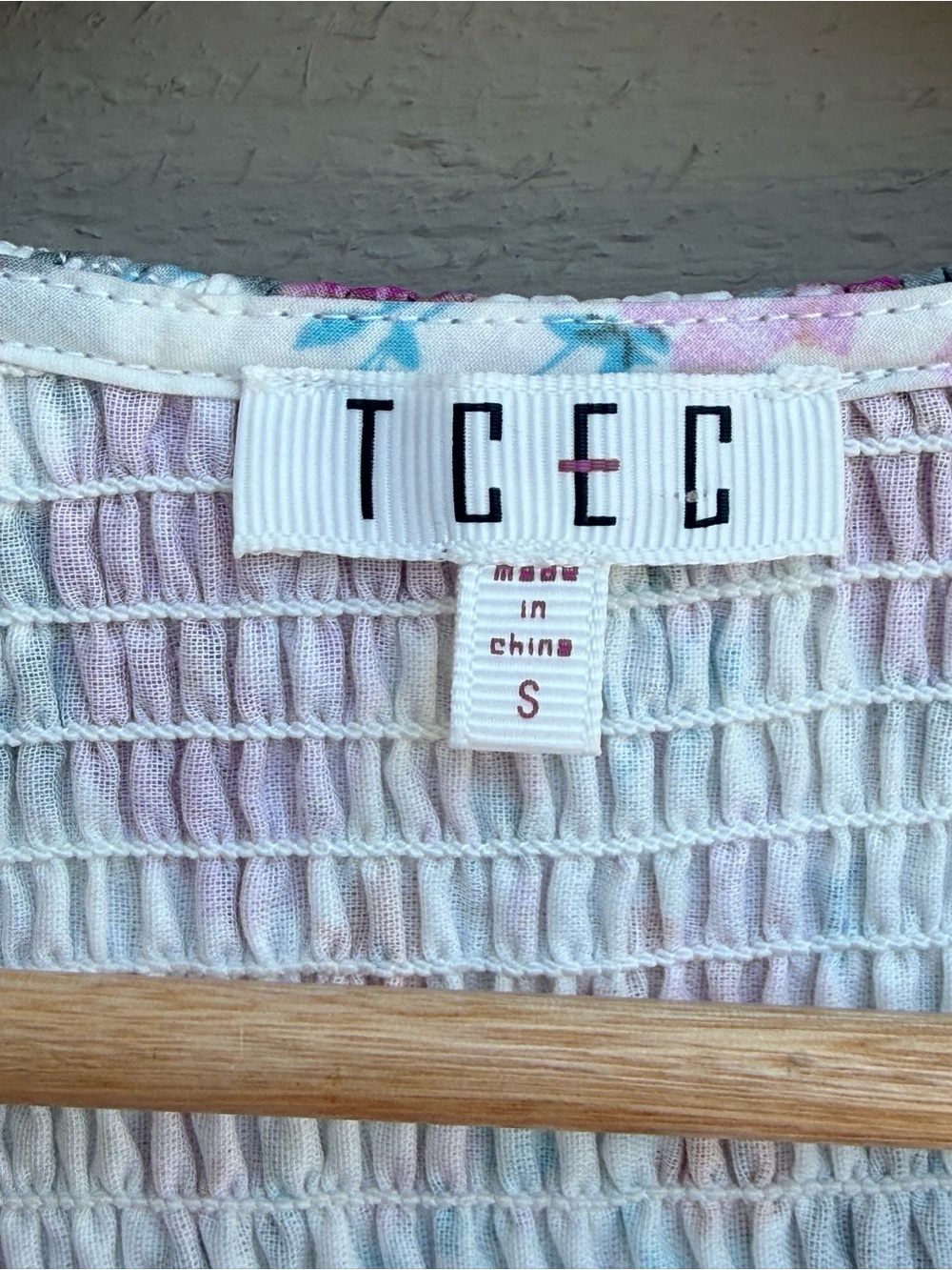 TCEC Pink and White Floral Smocked Dress S - Picture 3 of 11